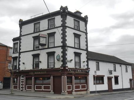 2015-02-05_bus_6730361_i1